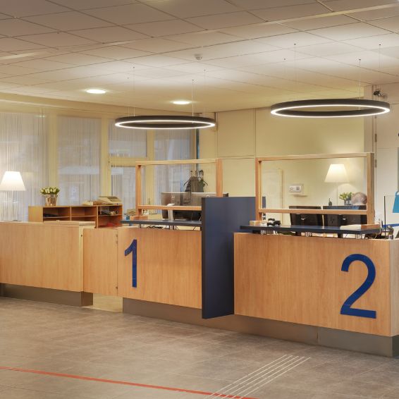 Bekijk onze LED kantoorverlichting voor de gemeente Huizen Kantoorverlichting voor de gemeente Huizen